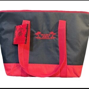 Trader Joe's 7 Gallon Insulated Reusable Cooler Tote Bag NWT Red / Black